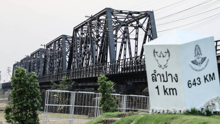 การรถไฟฯ ชวนขึ้นรถไฟแอ่วเมืองลำปาง แวะเช็คอิน “สะพานดำ” มนต์ขลังทางประวัติศาสตร์ชาติไทย