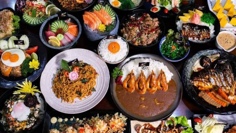 เอาใจคนรักอาหารญี่ปุ่น "ซูชิแชมป์เปี้ยน" ร้านอาหารญี่ปุ่นสุดพรีเมียม การันตีความอร่อย ในราคาสบายกระเป๋า ที่สำคัญมีเครื่องหมายฮาฮาลแล้ว!