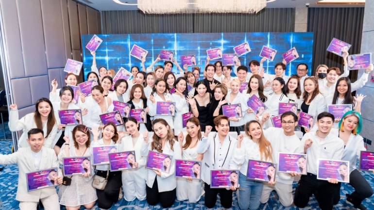 พบกับผู้นำเทรนด์พัฒนาเทคนิคการสักคิ้ว ‘Qvision Academy’ สถาบันปั้นแชมป์ระดับโลกและสอนสักคิ้ว การันตีด้วยนักเรียนกว่า 1 หมื่นคนทั่วโลก!