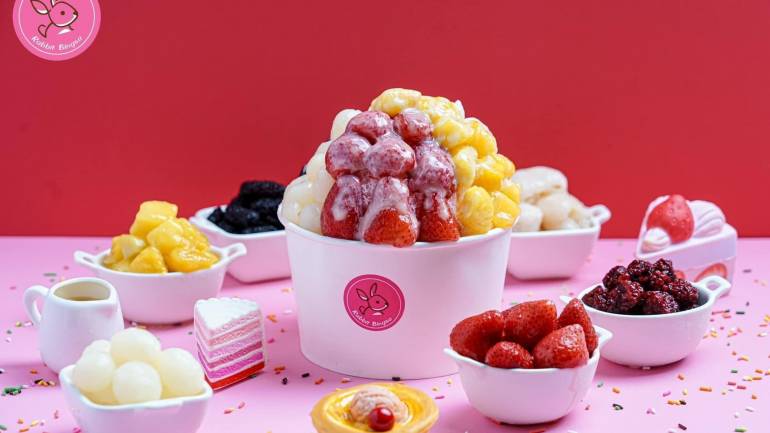 ท้าให้ลอง ! “Rabbit Bingsu” บิงซูน้องใหม่ อร่อยใหญ่ให้เยอะ จัดเต็มผลไม้และท็อปปิ้งหลากหลายกว่า 30 ชนิด
